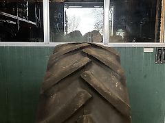 Mitas AC85 420/85R30 140B