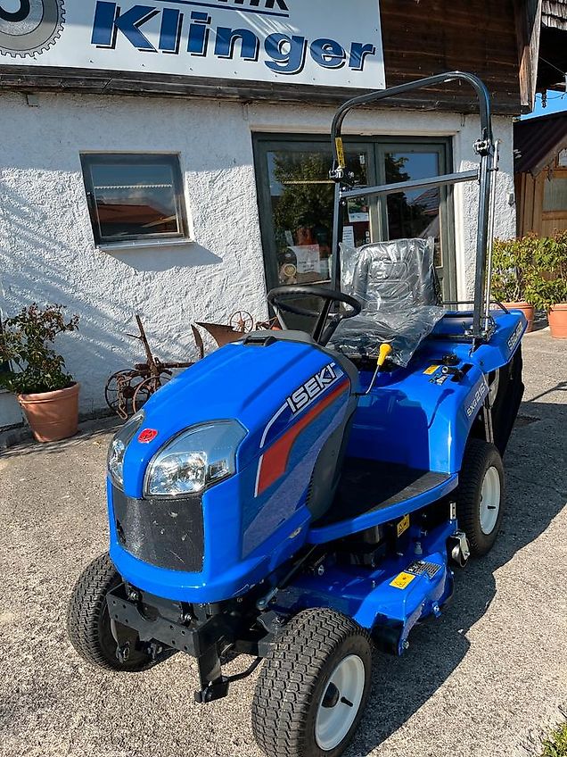 Iseki SXG 216+ mit elektrischer Entleerung