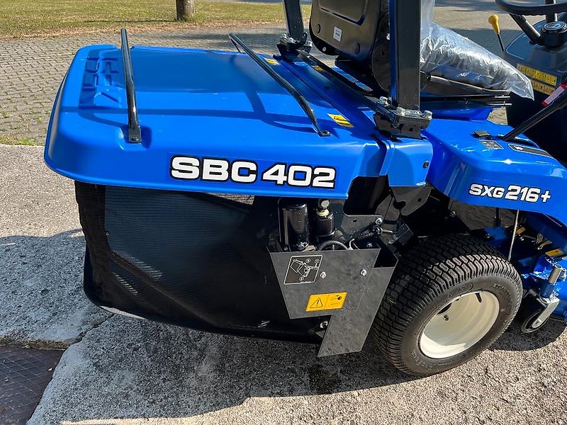 Iseki SXG 216+ mit elektrischer Entleerung