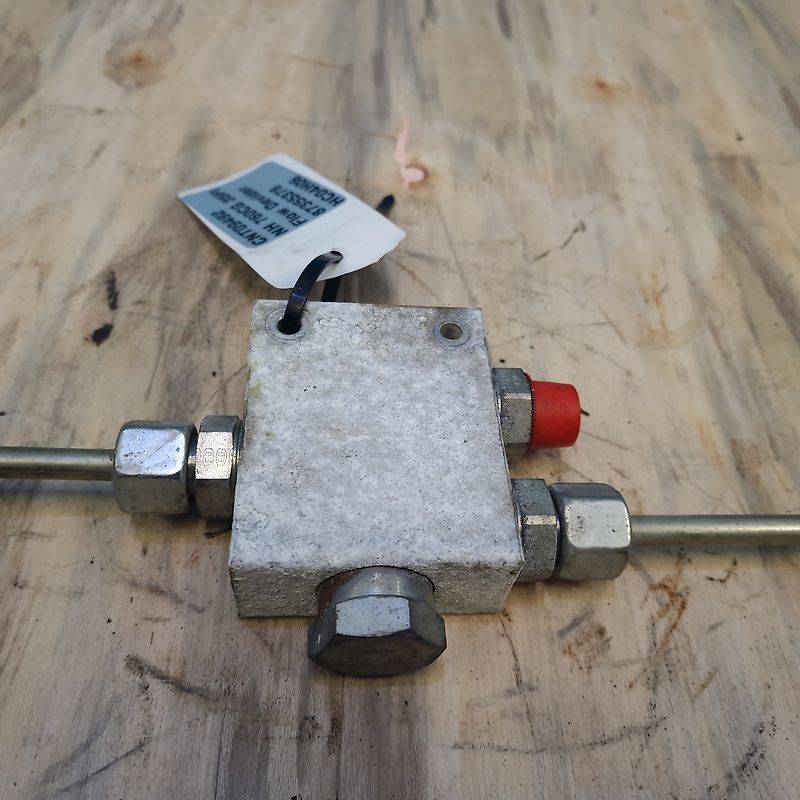 New Holland 760CG (Spare part/Reservedel/Ersatzteil)