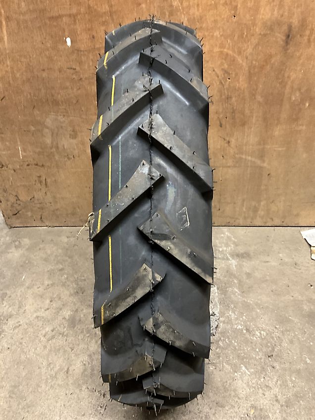 BKT Implement-AS504 7.50-16 8PR