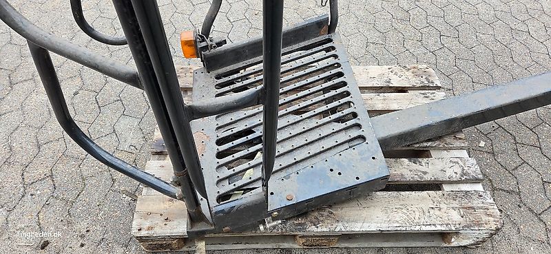 New Holland CR9090 (Spare part/Reservedel/Ersatzteil)