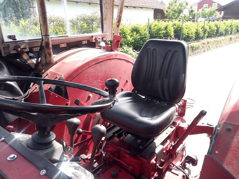 Case IH IHC 633 mit Frontlader Traktor Schlepper viele Teile neu!