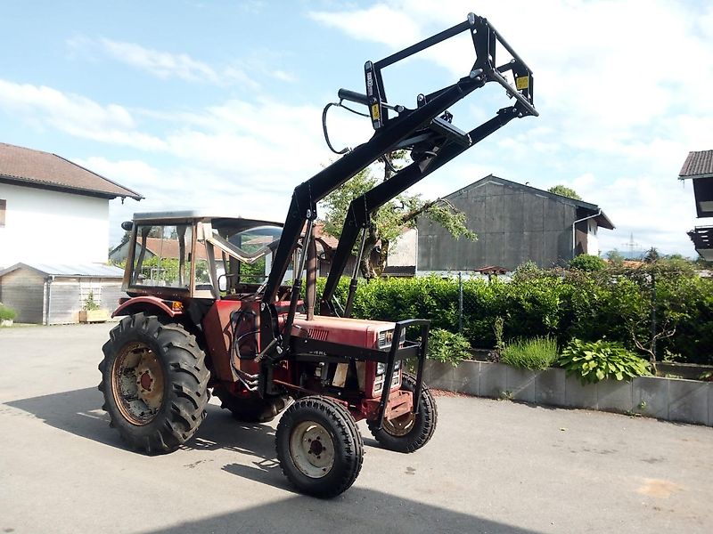 Case IH IHC 633 mit Frontlader Traktor Schlepper viele Teile neu!
