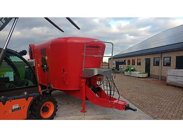 Peecon Topliner future 16m3