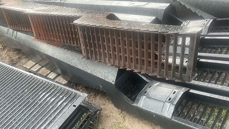 New Holland CX Wytrząsacze Klawisze (Części zamienne)