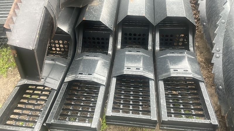 New Holland CX Wytrząsacze Klawisze (Części zamienne)