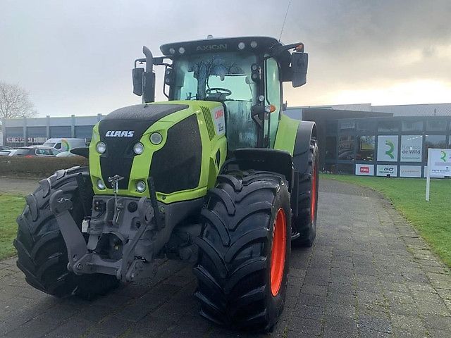 Claas Axion 810 CIS+