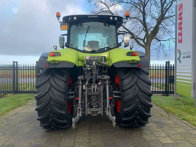 Claas Axion 810 CIS+
