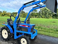 Iseki Gepflegter Kleintraktor TX155 Frontlader Allrad Wartung neu