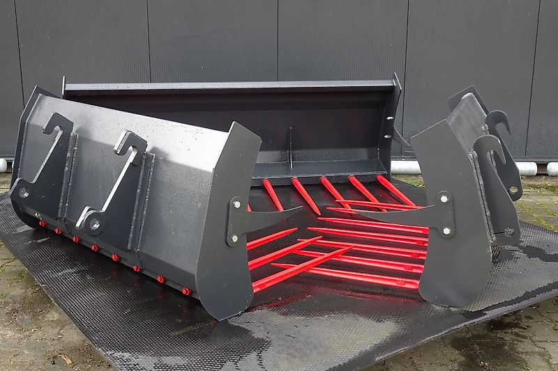 Hofstede mestvork mest vork riek tanden bak met model euro / Giant of Weidemann aankoppeling