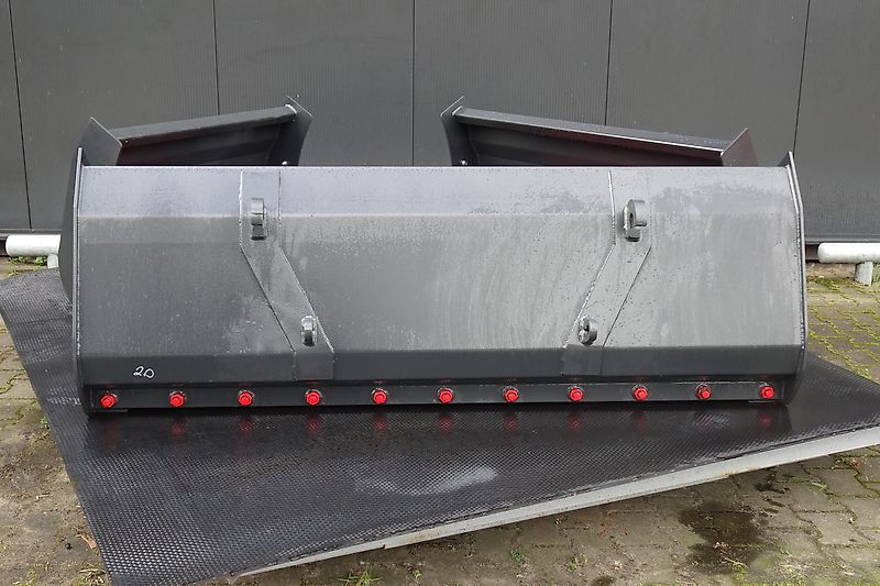 Hofstede mestvork mest vork riek tanden bak met model euro / Giant of Weidemann aankoppeling