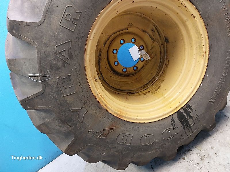 New Holland 32" 30.5L-32 (Spare part/Reservedel/Ersatzteil)