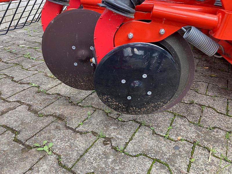 Kuhn Integra 3003 24 SD