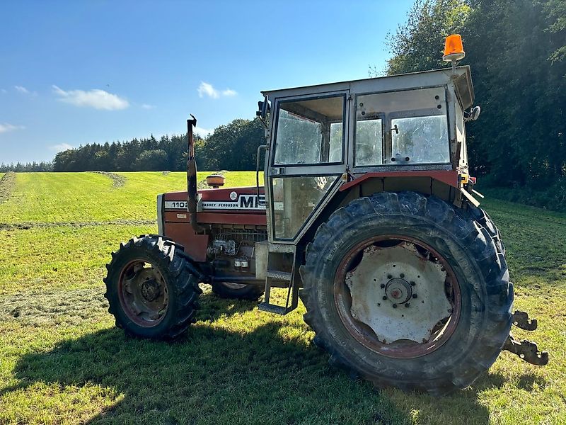 Massey Ferguson 1102