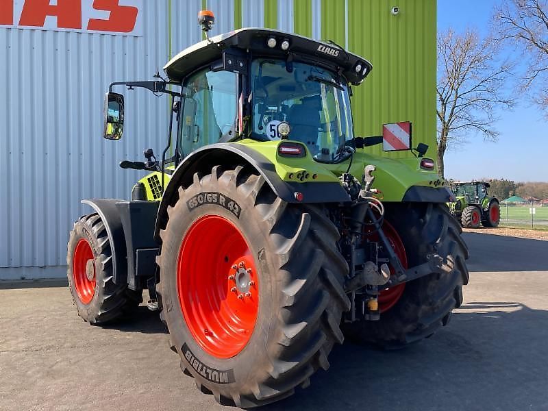 Claas ARION 660 CMATIC CEBIS