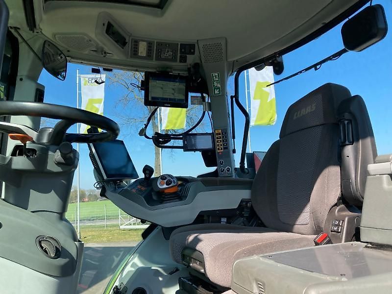 Claas ARION 660 CMATIC CEBIS