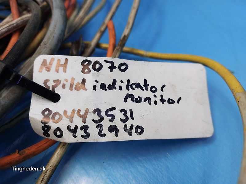 New Holland 8070 (Spare part/Reservedel/Ersatzteil)