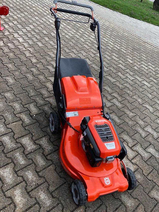 Husqvarna Benzinrasenmäher LC 353VE