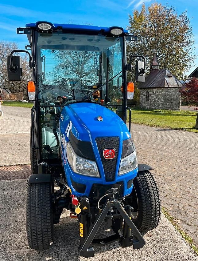 Iseki 5370 AHLK Kommunalschlepper Kompaktschlepper