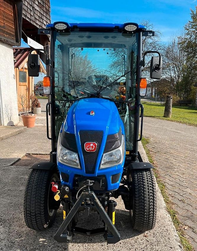 Iseki 5370 AHLK Kommunalschlepper Kompaktschlepper