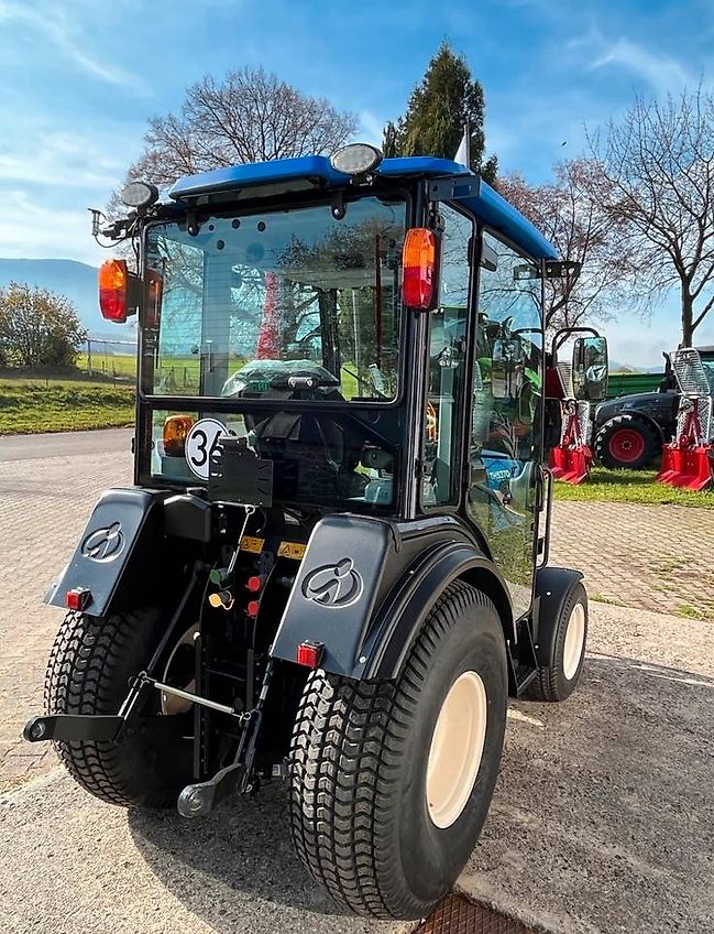 Iseki 5370 AHLK Kommunalschlepper Kompaktschlepper