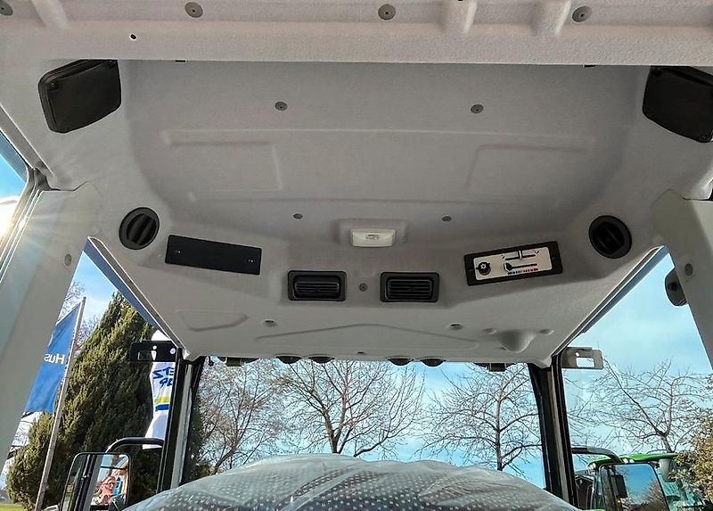 Iseki 5370 AHLK Kommunalschlepper Kompaktschlepper