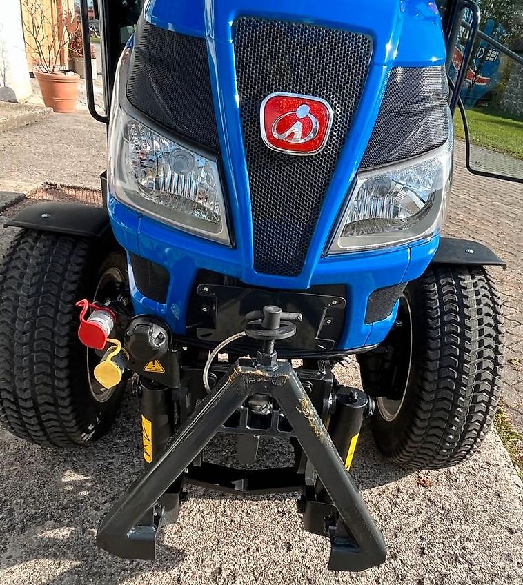 Iseki 5370 AHLK Kommunalschlepper Kompaktschlepper