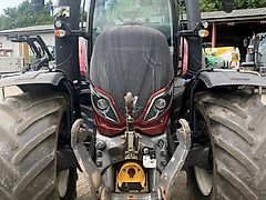 Valtra T214D