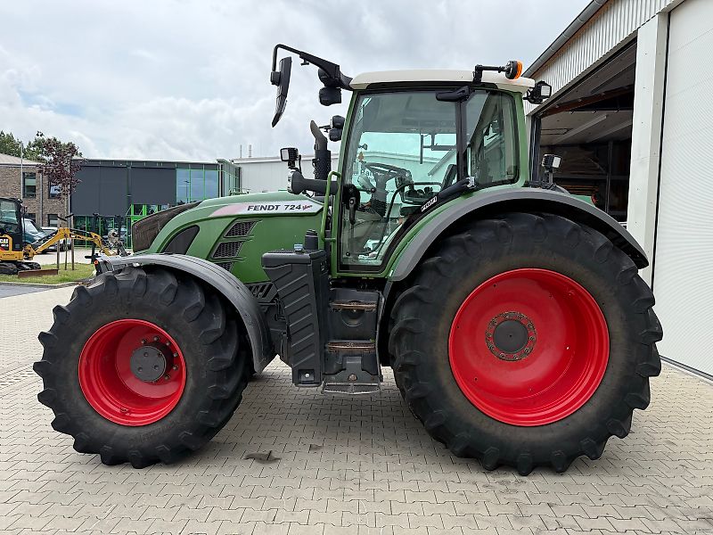 Fendt 724 Vario S4 Profi