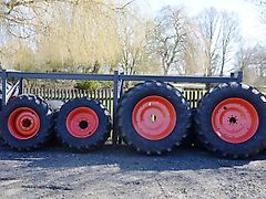 Mitas 520/70 R38 + 420/70 R28