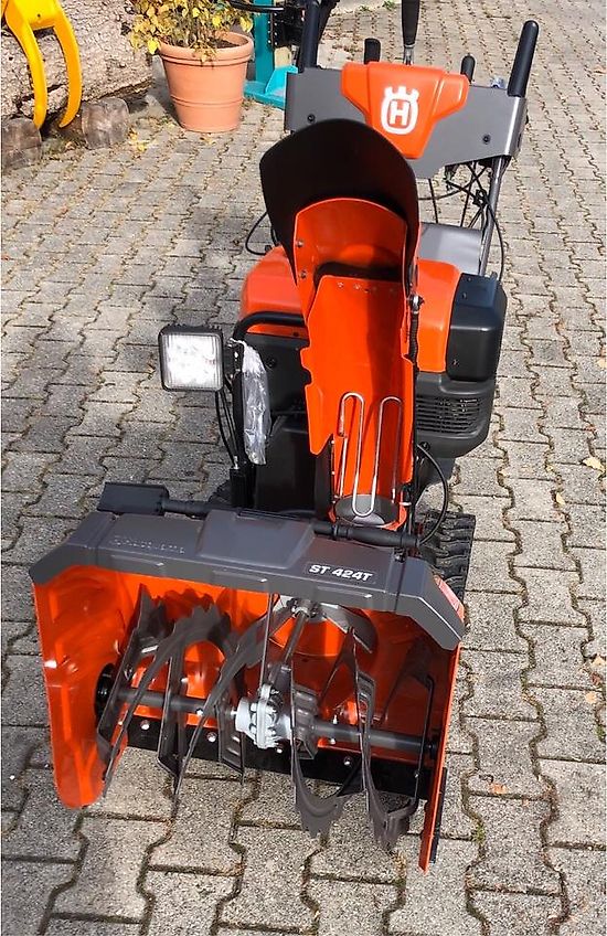 Husqvarna Schneefräse ST424T