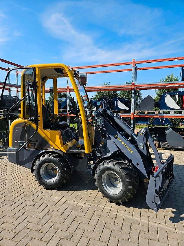 Eurotrac W 11 Kabine Euroaufnahme ohne Anbaugeräte
