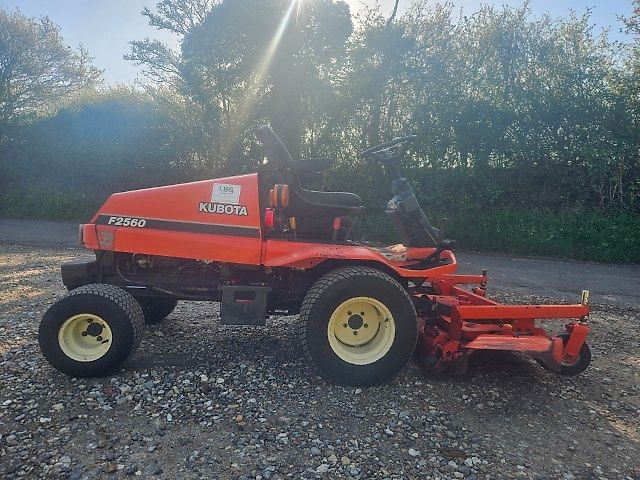 Kubota F2560