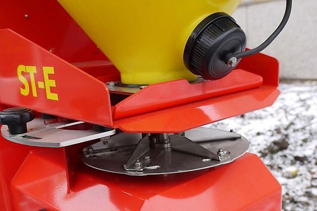 Adler ST-E 120 Streuer Hoflader Radlader Lehner Rauch