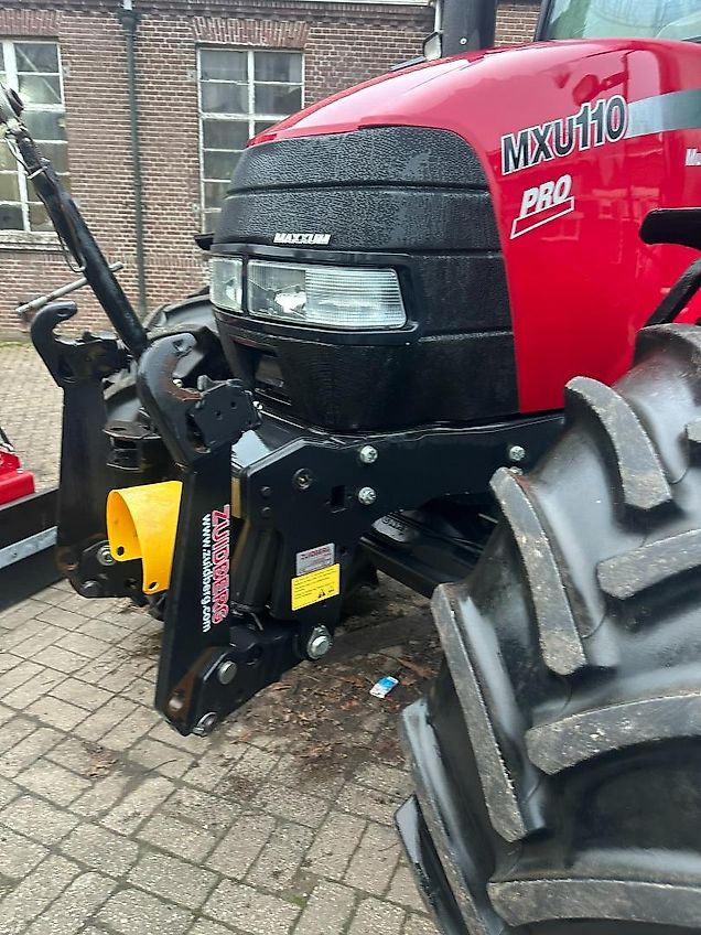 Case IH MXU 110 pro multicontroller