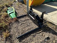 Cherry Products CH30C Bale spikes W/roller