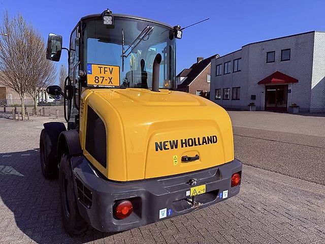 New Holland W50 TC Wiellader