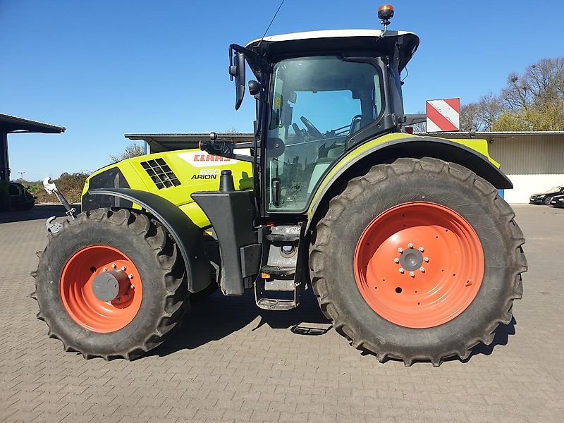 Claas Arion 650 CIS +