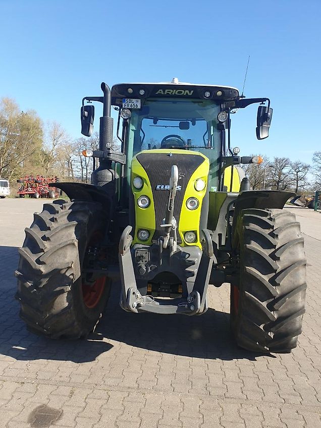 Claas Arion 650 CIS +