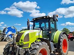 Claas Arion 640