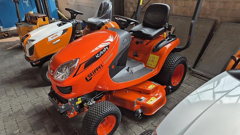 Kubota GR 2120 S ALLRAD SEITENAUSWURF
