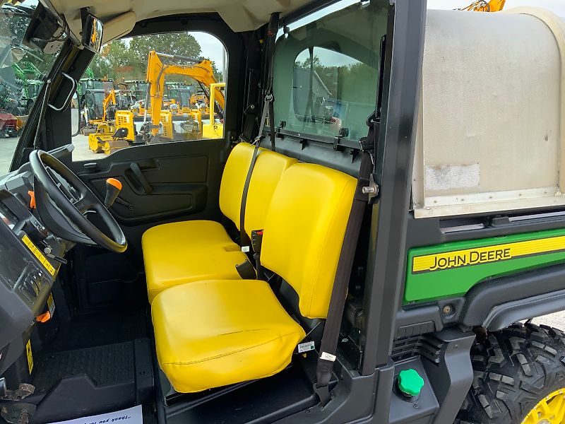 John Deere XUV 865M Gator (ST24574)