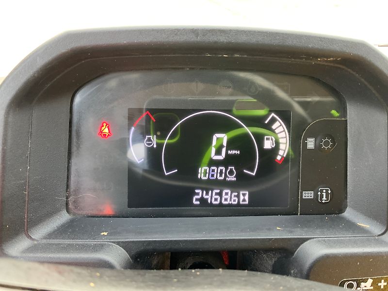 John Deere XUV 865M Gator (ST24574)