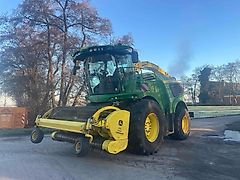 John Deere 9700 mit PickUp 639