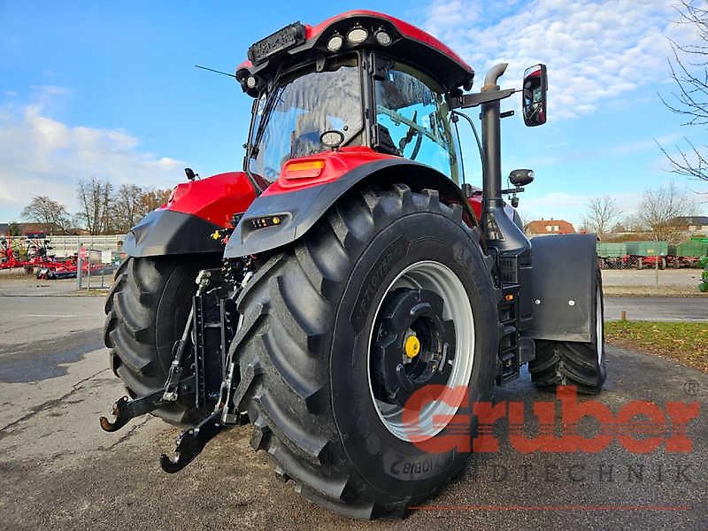 Case IH Optum 300 CVX Drive