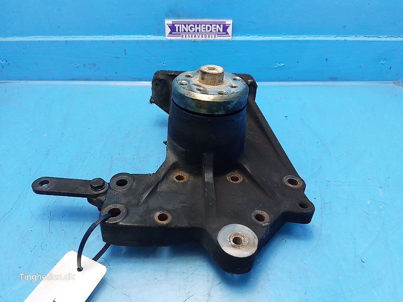 New Holland F4DFE414Z (Spare part/Reservedel/Ersatzteil)