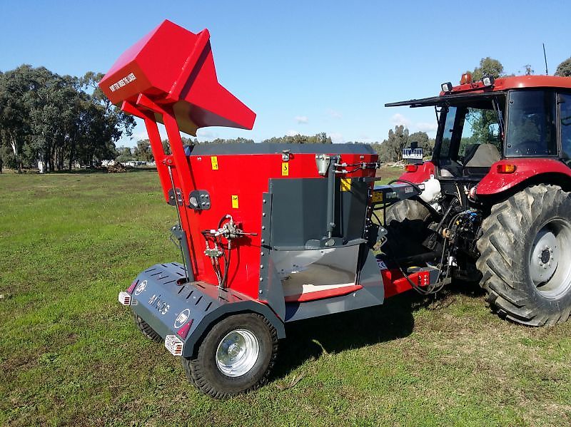 MD MA Futtermischwagen DYKM- 2K