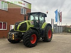 Claas AXION 830