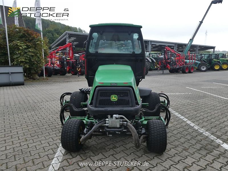 John Deere 8900A